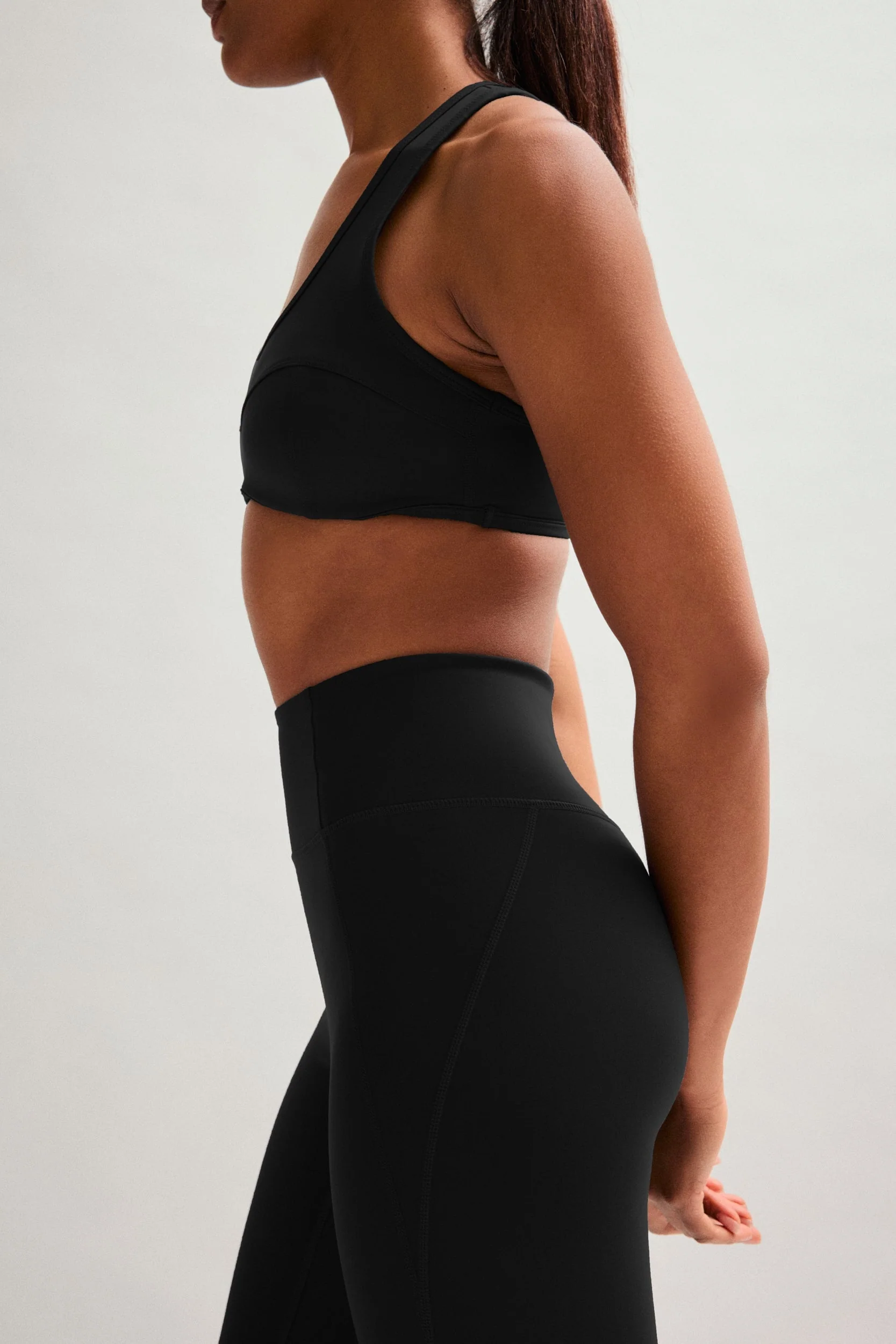 Black Compressive High-Rise Capri - Image 4